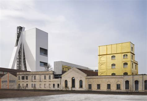 riayorante fondazione prada via|torre fondazione prada.